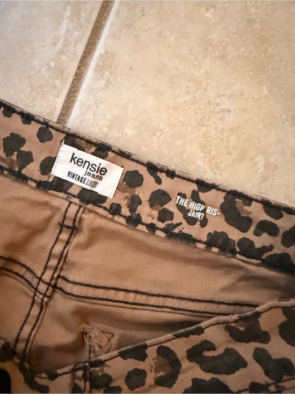 Leopard Print Denim Skirt - Picture 4 of 4